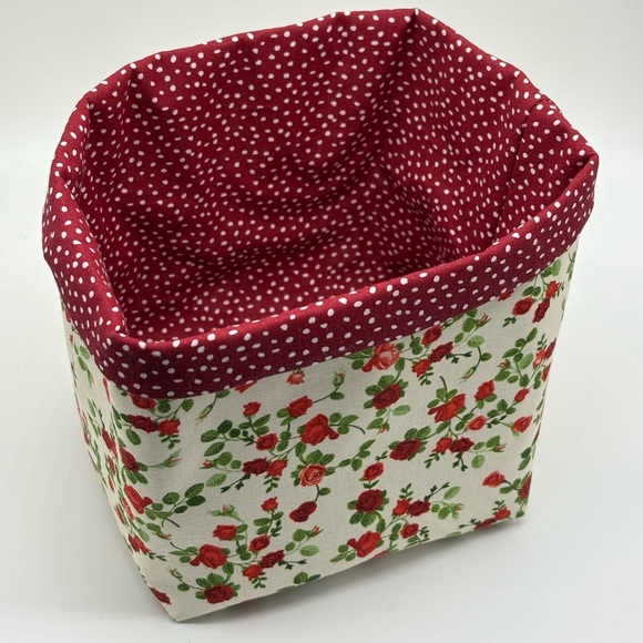 Spring Decor / Floral Decor / Storage and Organizer Bin / Flower Basket - Picture 2 of 3